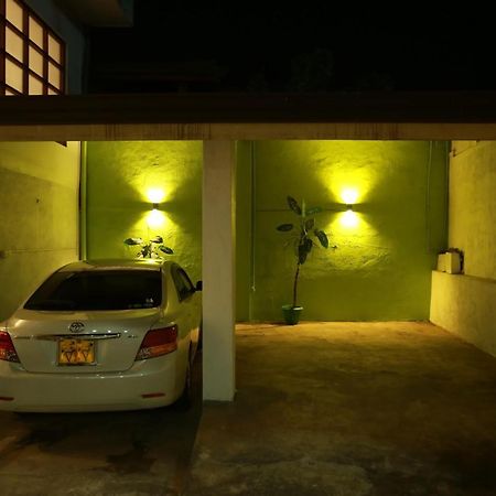 Kandyan Fo Rest Exterior foto