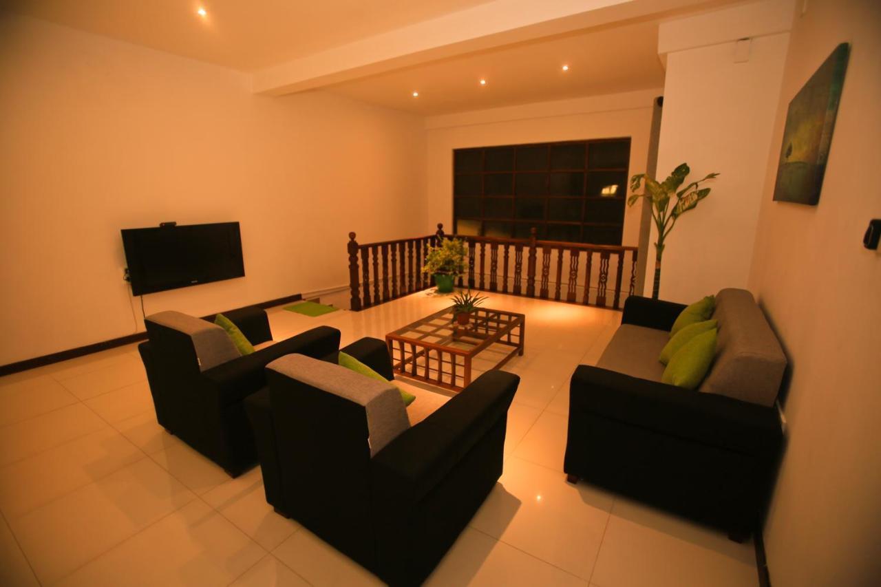 Kandyan Fo Rest Exterior foto